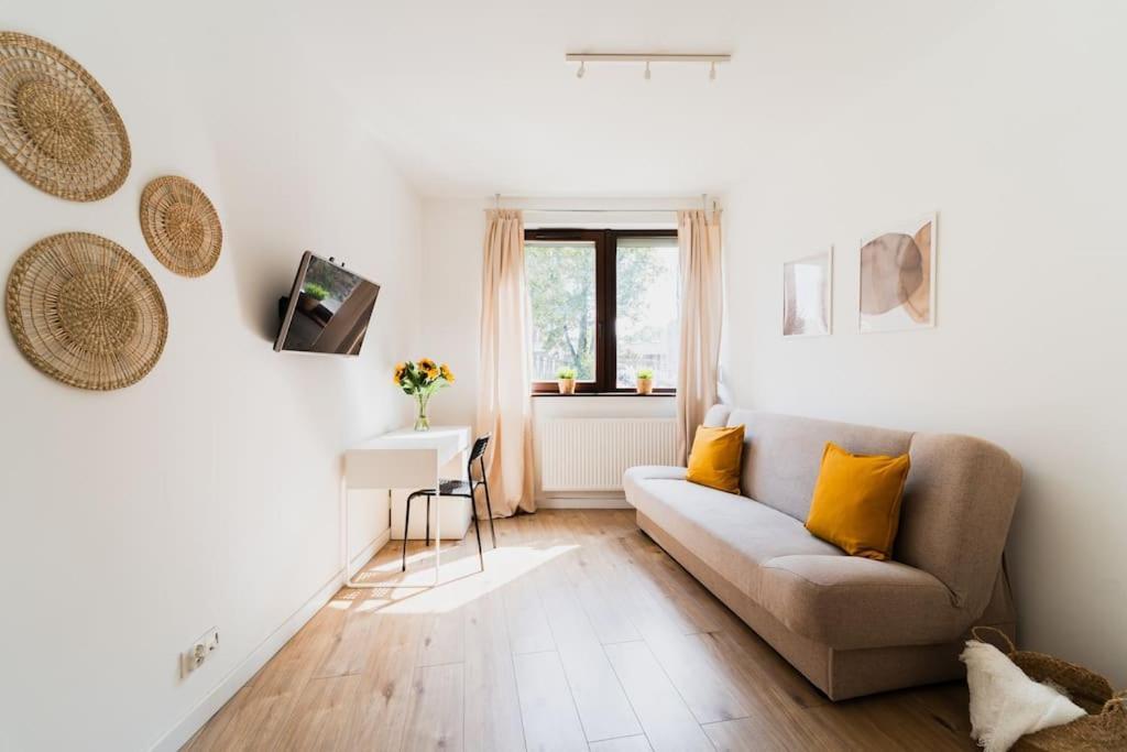 City Center - 3 Rooms - New Building - Private Parking Place - Garage 弗罗茨瓦夫 外观 照片